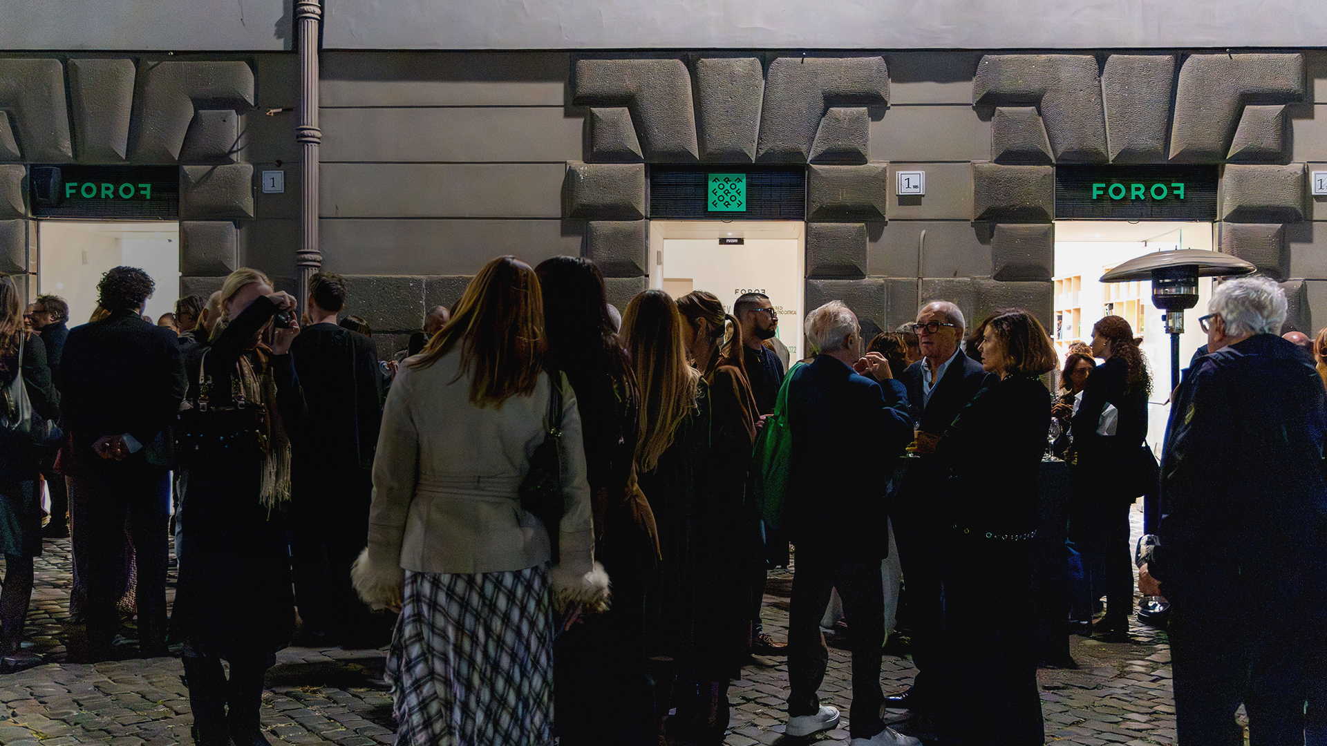 BENVENUTA STAGIONE V: FOLLA DA FOROF PER IL GRAND OPENING DI ‘INFRASUPRA’ BY ALICJA KWADE