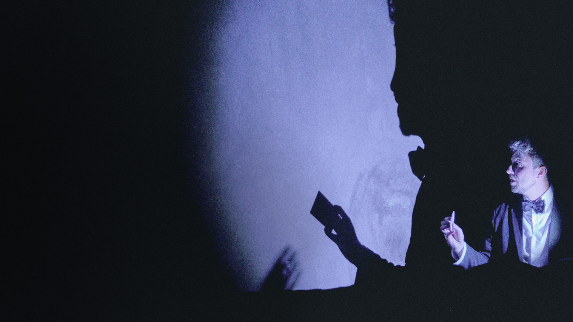 SHAPES OF POWER - SOLD OUT L&acute;EPISODIO 4 - STARRING TOBIAS DOSTAL