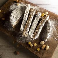 Panforte incartato a mano