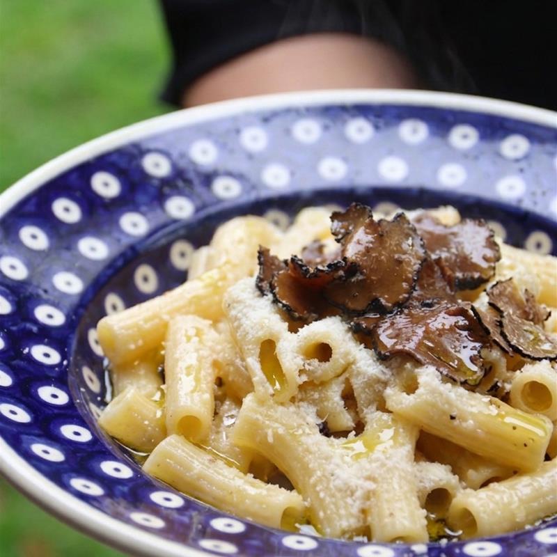 Pasta with truffles
