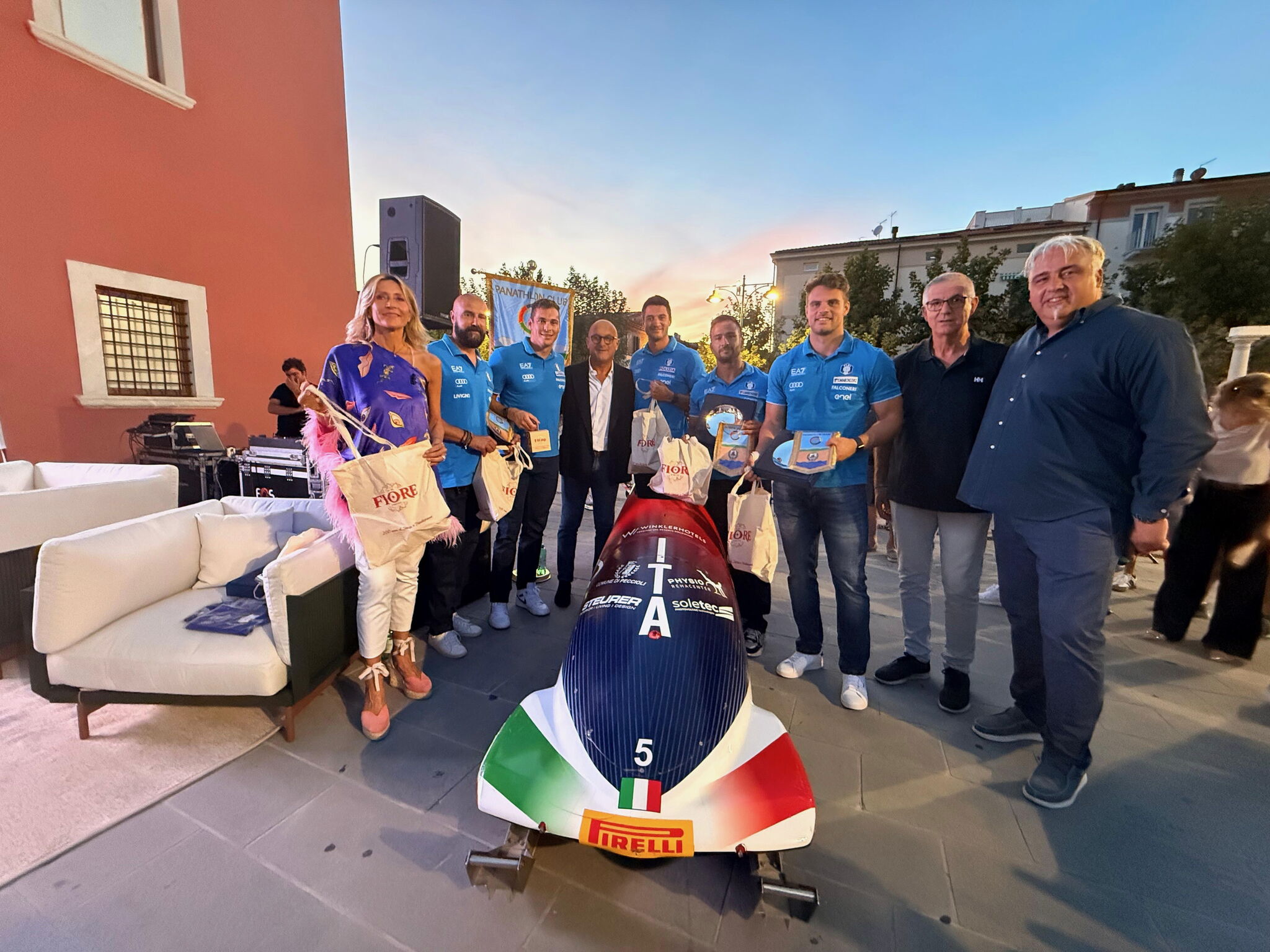 Fiore 1827 insieme alla Nazionale Italiana di Bob a 4: una serata di orgoglio, sport e valori condivisi