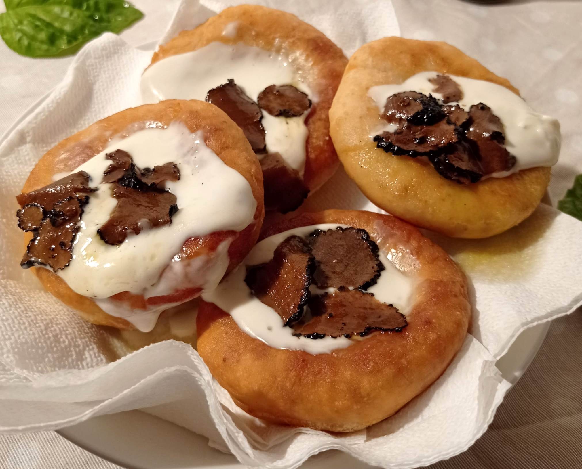 Frittelle con tartufo