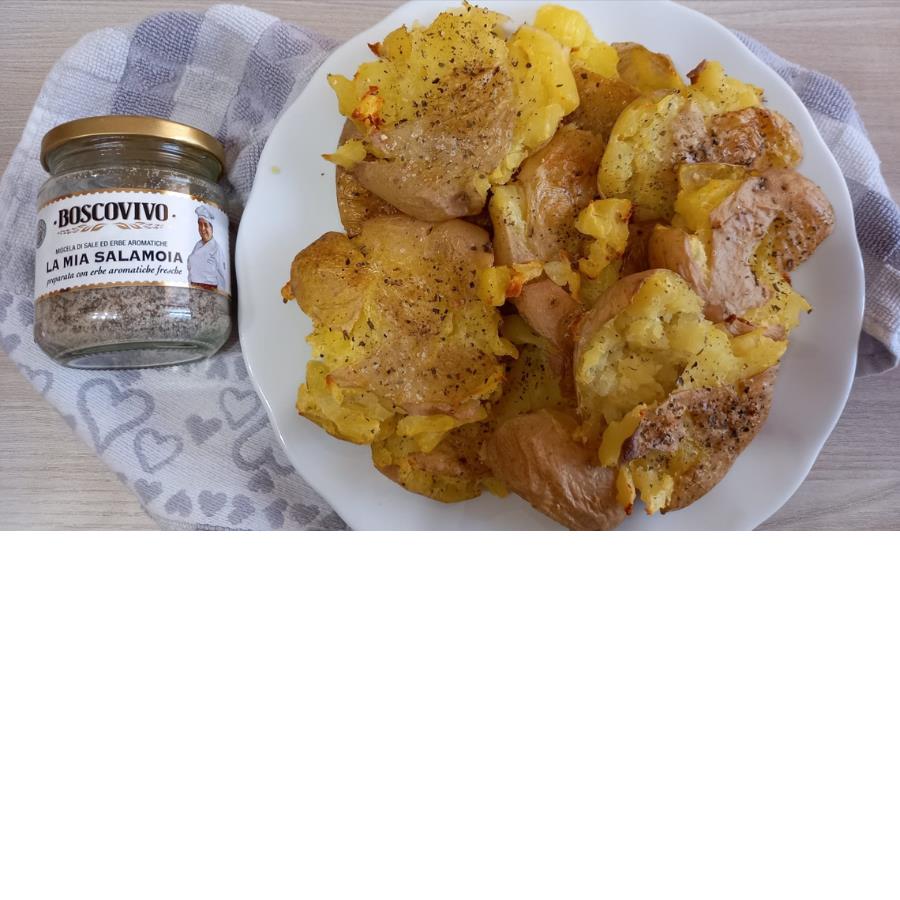 Patate schiacciate croccanti
