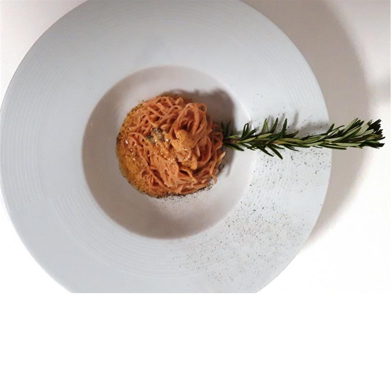 Tagliolini with beetroot powder and Truffle
