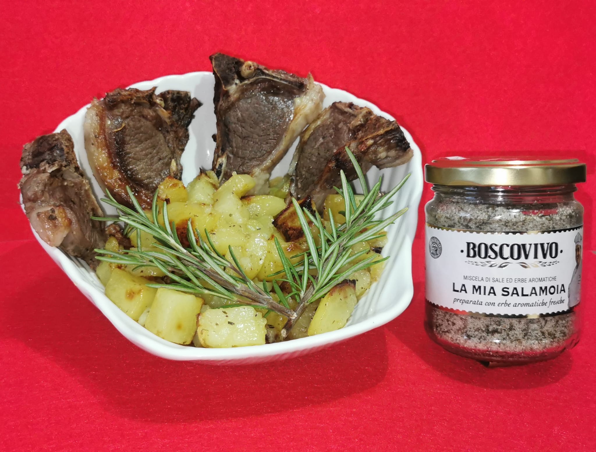 Lamb steaks with potatoes and La Mia Salamoia